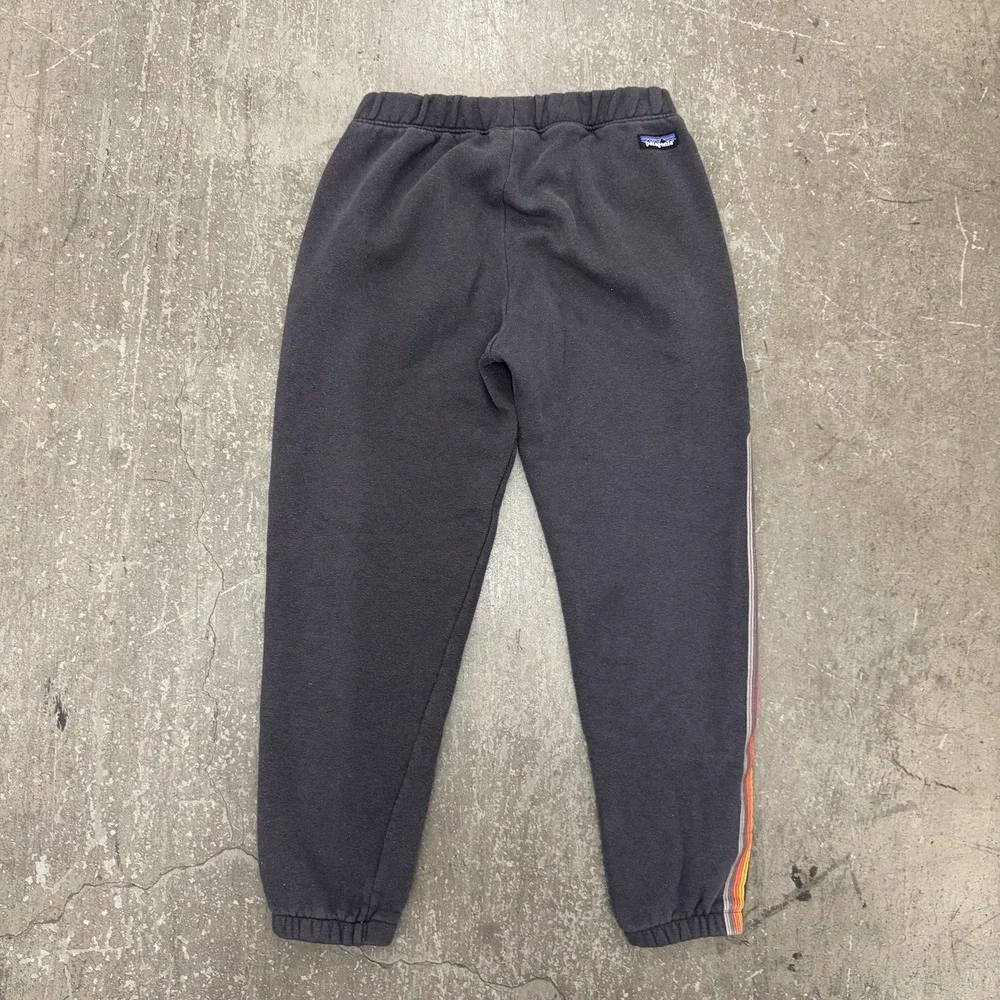 Patagonia Sweatpants Mens S Black Excellent Rainbow Wave Graphic Joggers